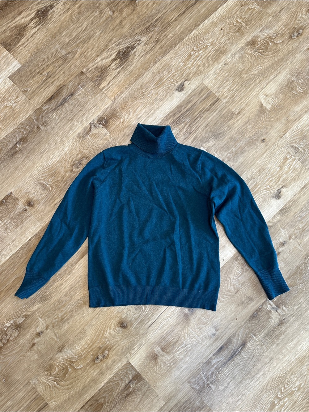 Banana Republic Teal Women's Turtleneck Sweater